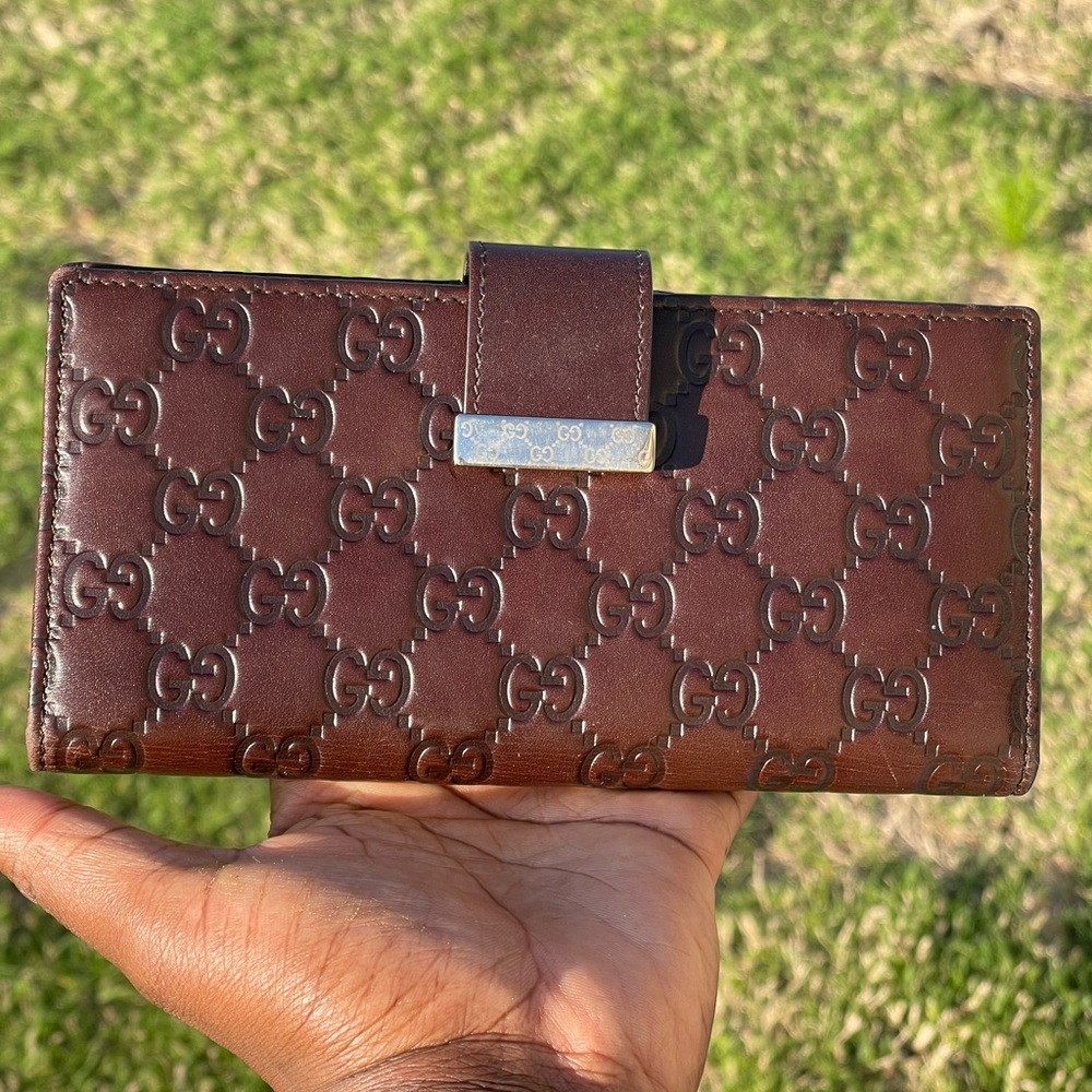 GUCCI Dark Brown Guccissima Authentic Leather Wallet